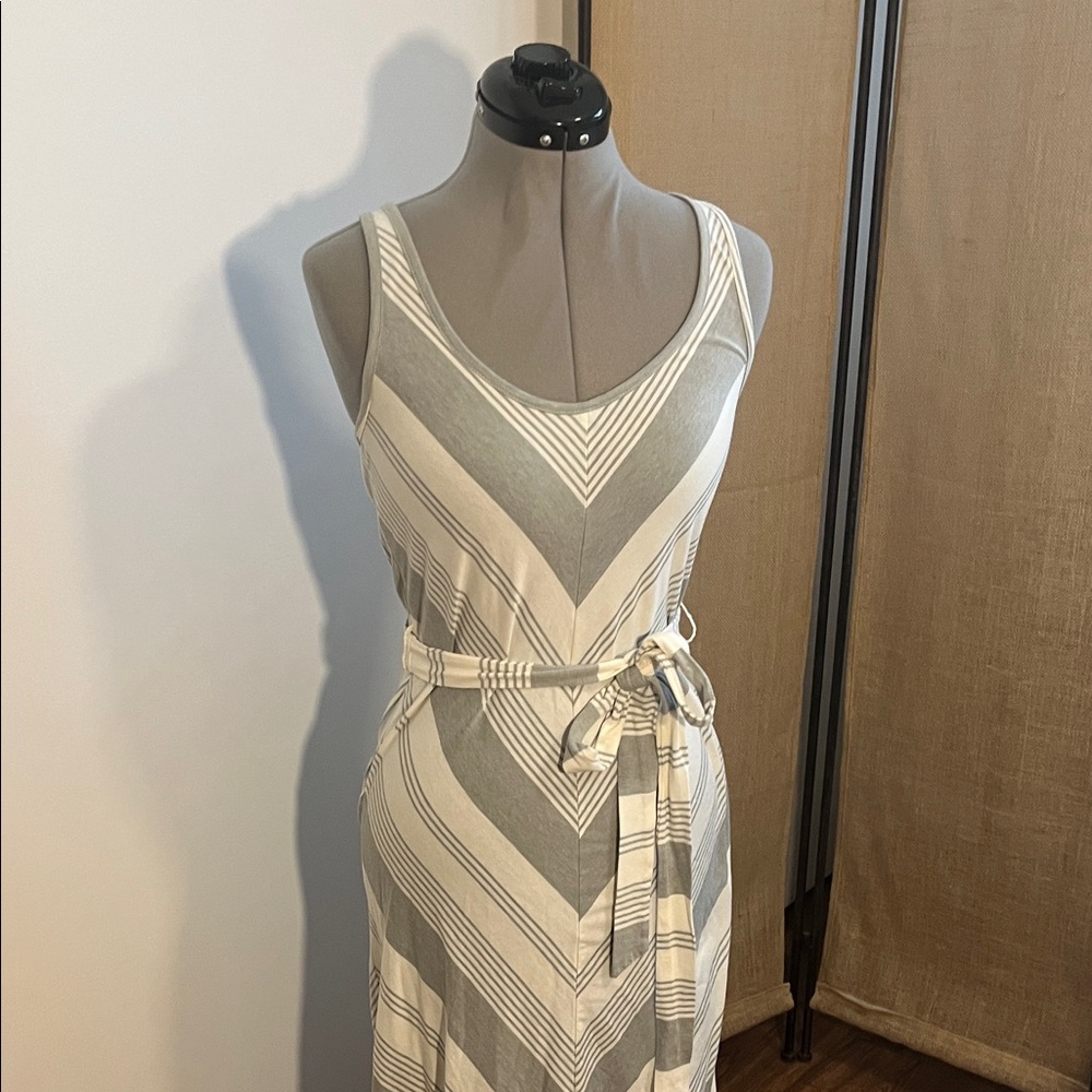 Rip Curl Chevron Gray and White Maxi Dress